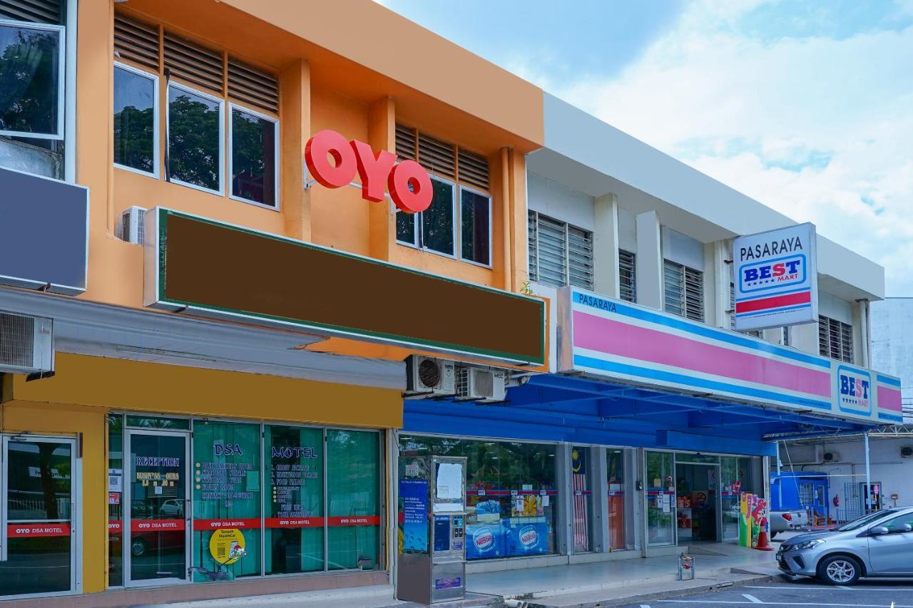 Oyo 89850 Mutiara Motel Kuah Extérieur photo